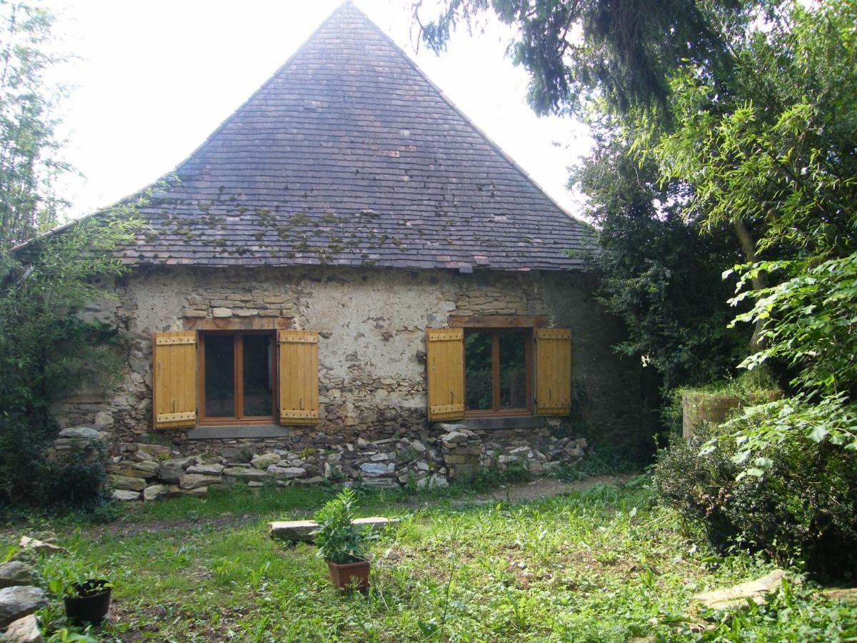 Pear Tree Gite Génis Extérieur photo